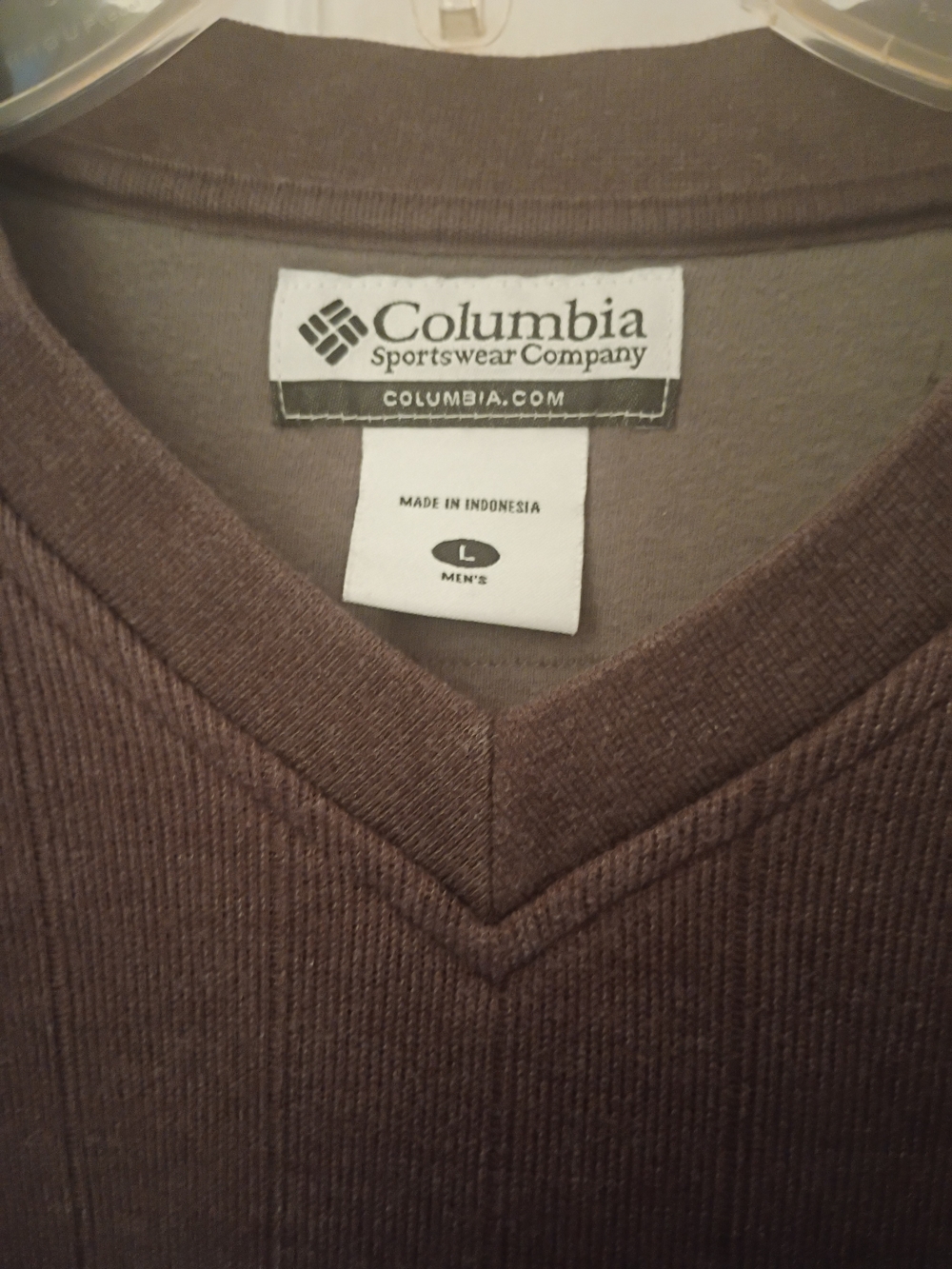 Columbia Men's Dark Brown V-Neck Sweater - Ribbed Knit, sz L